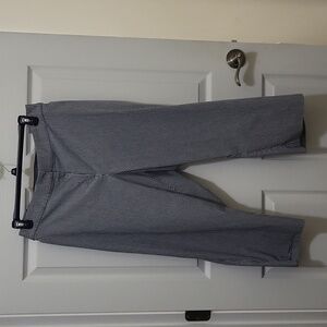 Lane Bryant 28w pants cropped blue and white striped